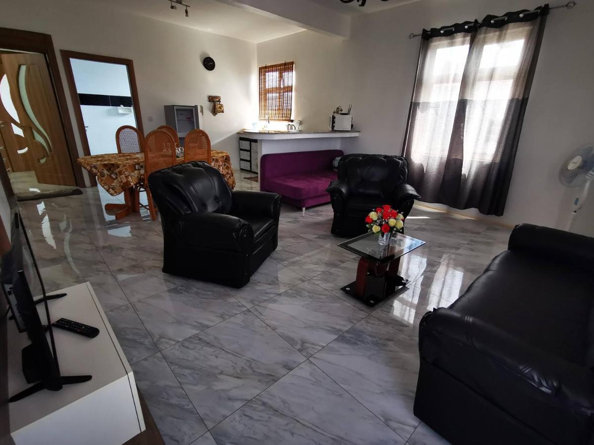 Petite Riviere Residence Oak מראה חיצוני תמונה